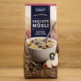 Früchte Müsli