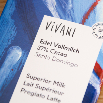 Edel Vollmilch mit 37%Cacao